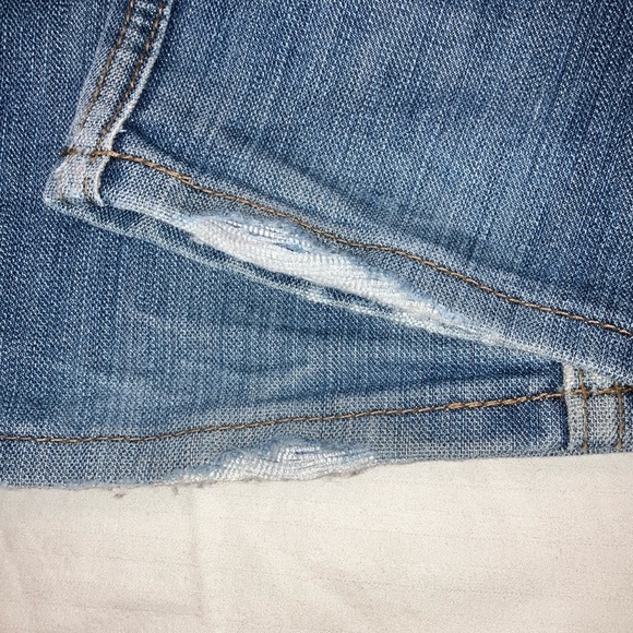 Levi's red tab W28L28.5 514 zip fly distressed Blue Straight Denim Jeans - Picture 5 of 16